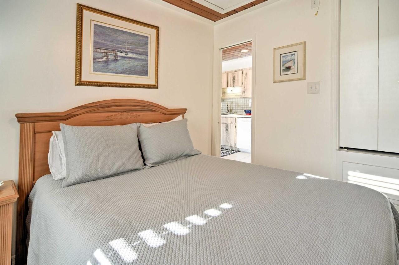 Indian Shores With - Steps To Beach! Holiday home Clearwater Beach